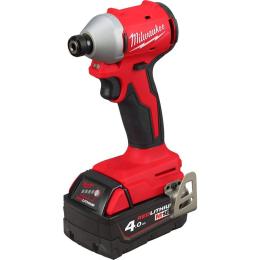 Шуруповерт Milwaukee M18 BLIDRC-402C (4933492840)