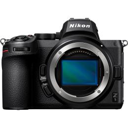 Бездзеркальний фотоапарат Nikon Z 5 Body Black (VOA040AE)