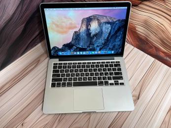 Ноутбук Apple 13 MacBook Pro 2015 A1502 i5-5257U/16/256 (C02QD3BHFVH6) Б/в