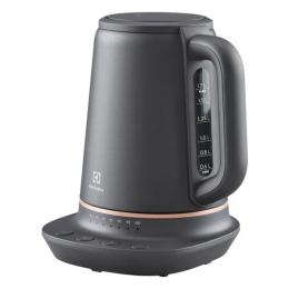 Електрочайник Electrolux E7K1-6BP Black