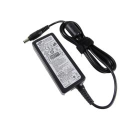 Блок живлення для ноутбука Samsung (AD-4019) Black 40W