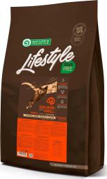 Сухий корм для кішок Natures Protection Lifestyle Grain Free Salmon with krill Sterilised 7 кг (NPLS45800)