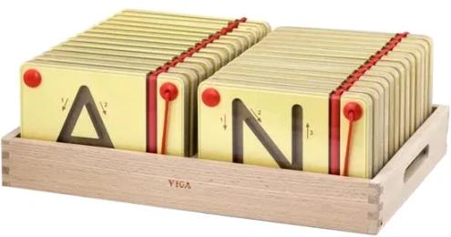 Інтерактивна іграшка Viga Toys 50337 Набір для написання магнітних букв Заголовних (6934510503376)