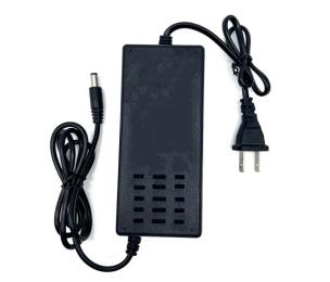 Зарядний пристрій для літієвого акумулятора Voltronic YH-2120-L Li-ion 21V, 2A, штекер 5.5 х2.5мм