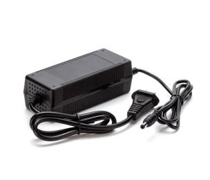 Зарядний пристрій для літієвого акумулятора Voltronic YT-SJT-5912 Li-ion 21V, 5S, 4A, штекер 5.5