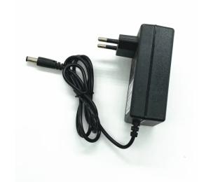 Зарядний пристрій для літієвого акумулятора Voltronic YT-2942-55 Li-ion 24V(29,4V),7S,2A, штекер 5.5*2.5, з індикацією