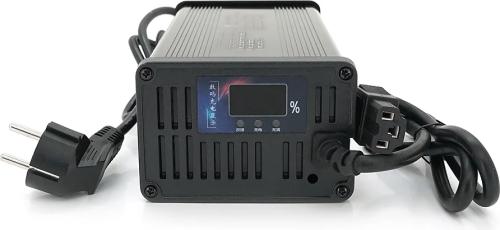 Зарядний пристрій для акумулятора Voltronic JN-7218-87618