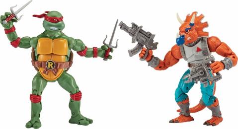 Ігрова фігурка TMNT ЧЕРЕПАШКИ-НІНДЗЯ КЛАСИЧНІ  -  Рафаель проти Трицератона (34 точки артикуляції, 15 cm) (81278)
