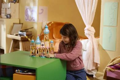 Конструктор LEGO (43297) Disney Princess Замок Рапунцель