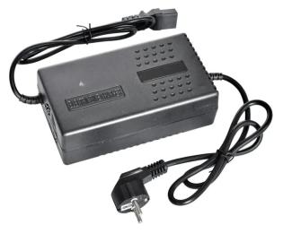 Зарядний пристрій для електротранспорту Maxxter 72V4A