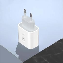 Адаптер живлення для телефона SkyDolphin SC20 White (PD+QC3.0 2USB, 3A (MZP-000121))
