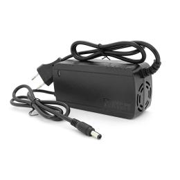 Зарядний пристрій для акумулятора Voltronic Li-ion 12V (12,6V),3S,5A,штекер 5,5х2,5мм, індикація