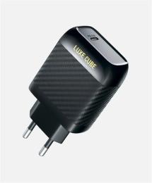 Адаптер живлення для телефона Luxe cube Dynamic 18W Black (4446689880896) 1USBх3A