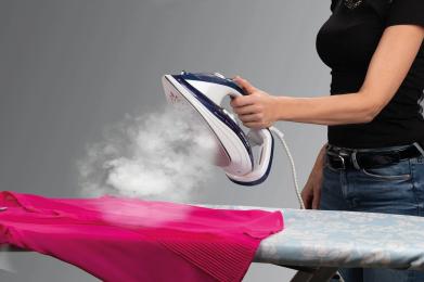 Праска Gorenje SIH2600BLC з подачею пари (6602875)