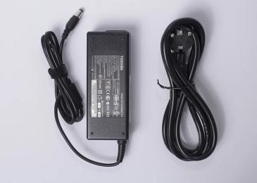 Блок живлення для ноутбука Toshiba ADP-60FB 15V 75W 5A 6.3*3.0 мм + КАБЕЛЬ (002734)