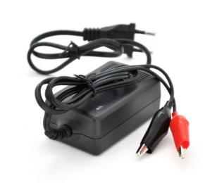 Зарядний пристрій для акумулятора Voltronic YT-PPI-1201500