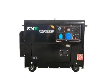 Генератор KME KMETP6500DGS