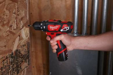 Дриль-шурупокрут Milwaukee M12 BPD-202C Lі-Іon
