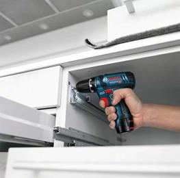 Акумуляторний шурупокрут Bosch GSR 12V-15 + AC (060186810G)