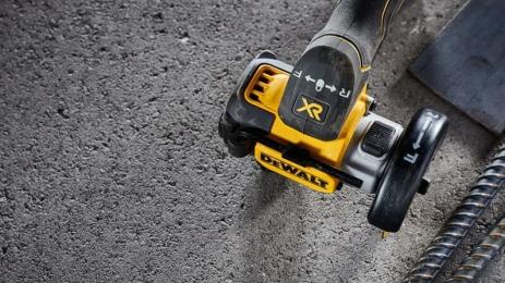 Пила дискова акумуляторна DeWalt DCS438N (без АКБ та ЗП)