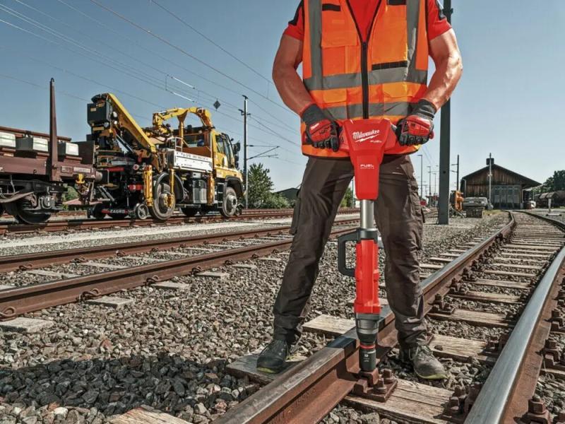 Гайкокрут акумуляторний для рейок Milwaukee M18 FHIWF1R-0C (4933493140) (без АКБ та ЗП), фото 5