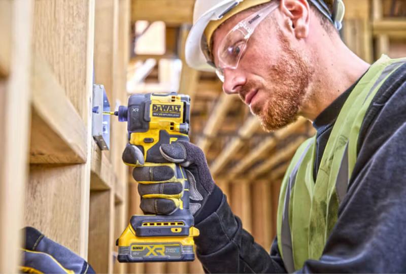 Акумуляторний ударний шурупокрут DeWALT DCF870NT (без АКБ та ЗП), фото 6
