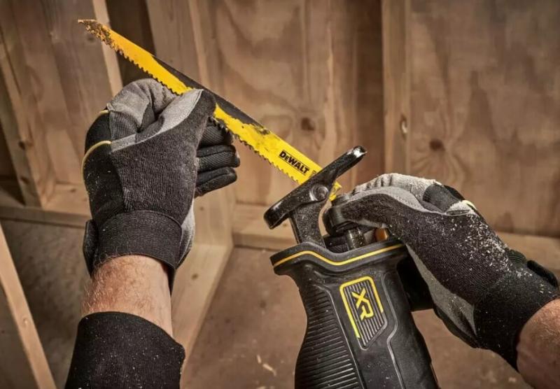 Пила шабельна акумуляторна DeWALT DCS382NT (без АКБ та ЗП), фото 5