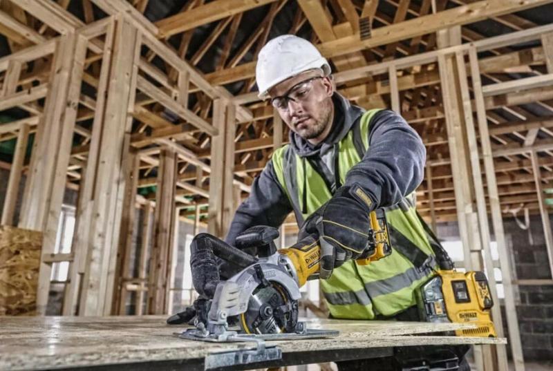 Пила дискова акумуляторна безщіткова DeWALT DCS571NT+DCB187, фото 5