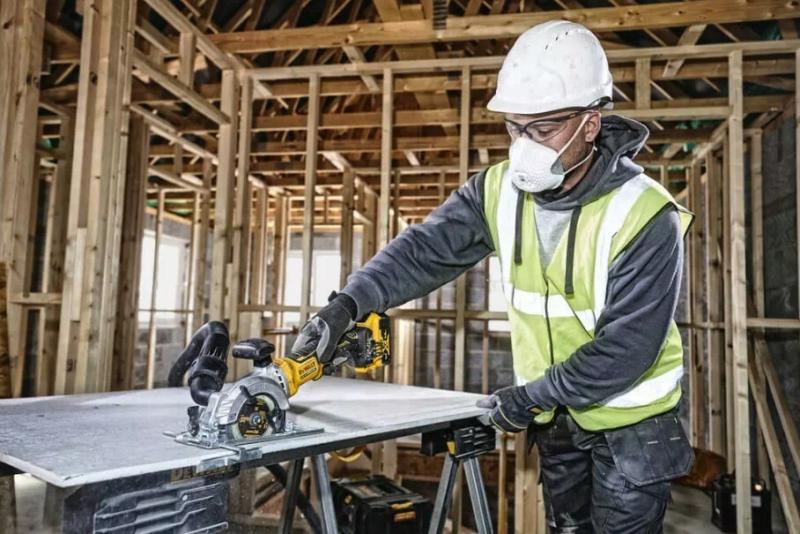 Пила дискова акумуляторна безщіткова DeWALT DCS571NT+DCB187, фото 3
