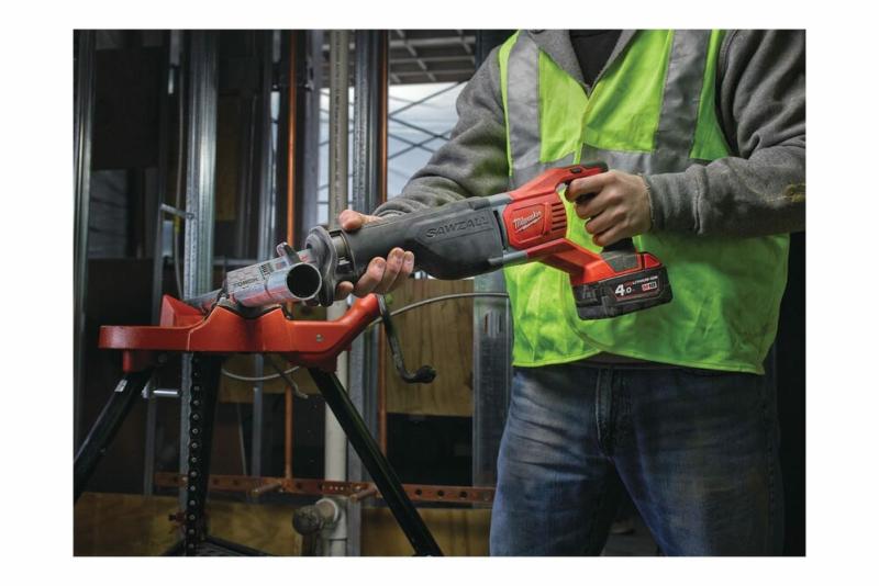 Акумуляторна шабельна пилка Milwaukee M18 BSX-402С (4933447285), фото 3