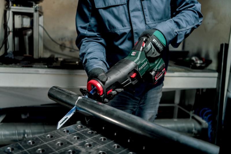 Акумуляторна шабельна пилка Metabo SSEP 18 LT (601616840) (без АКБ та ЗП), фото 2