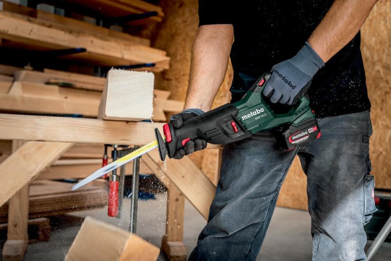 Акумуляторна шабельна пилка Metabo SSEP 18 LT (601616840) (без АКБ та ЗП), фото 4