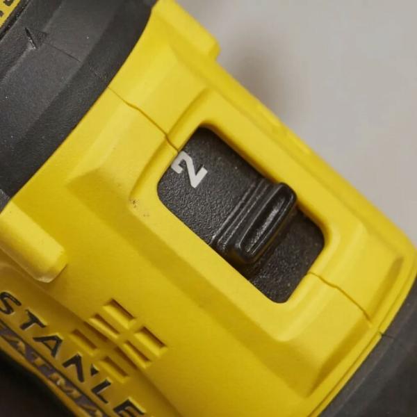 Акумуляторний дриль-шурупокрут Stanley FatMax SBD710M2K, фото 2