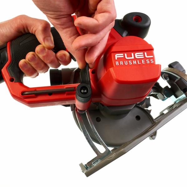 Пила ручна дискова акумуляторна Milwaukee M12 CCS44-0 Ø140 мм (4933448225) без АКБ та ЗП, фото 9