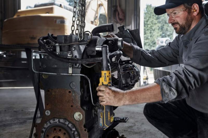 Акумуляторний кутовий гайкокрут-тріскачка DeWALT DCF510E2G, фото 4
