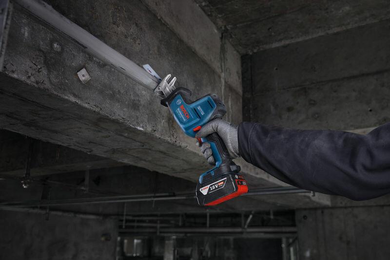 Акумуляторна шабельна пилка Bosch GSA 18V-24 (06016A5100) (без АКБ та ЗП), фото 16