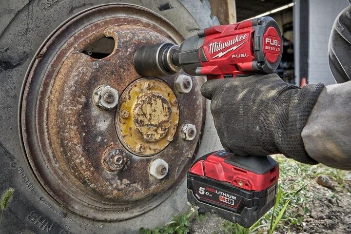 Акумуляторний гайкокрут Milwaukee M18 FMTIW2F12-0 (4933498057/B5) (без ЗП), фото 5