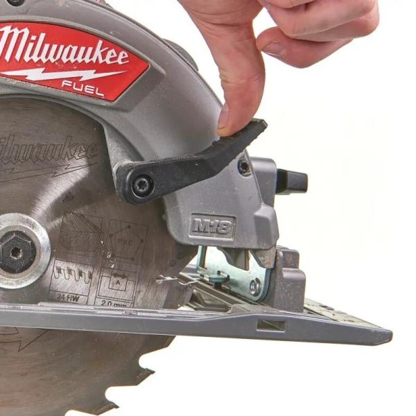 Акумуляторна дискова пилка Milwaukee M18 FCS66-0 FUEL (4933464725) (без АКБ та ЗП), фото 5