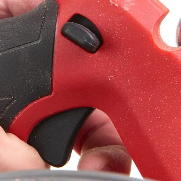 Акумуляторна дискова пилка Milwaukee M18 FCS66-0 FUEL (4933464725) (без АКБ та ЗП), фото 9