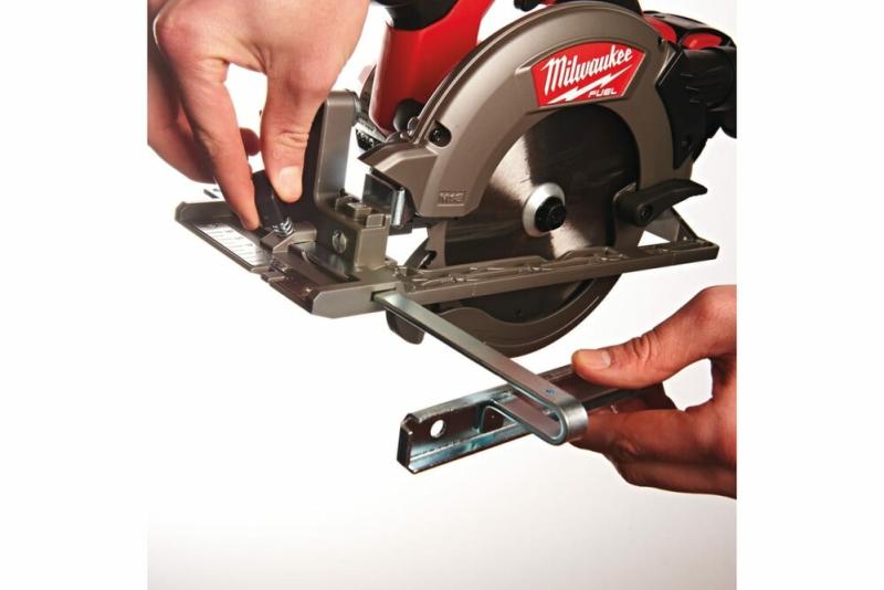 Акумуляторна дискова пилка Milwaukee M18 CCS55-0 (4933446223) (без АКБ та ЗП), фото 5
