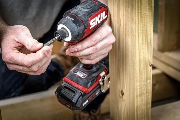 Акумуляторний гвинтокрут SKIL 3225 CA Compact (SD1E3225CA+BC1E3110AA), фото 8