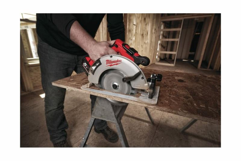 Акумуляторна дискова пилка Milwaukee M18 BLCS66-502X (4933464590), фото 4