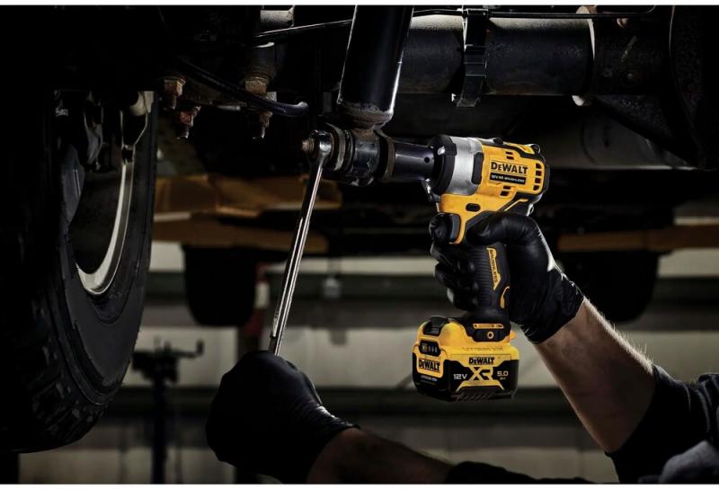 Акумуляторний ударний гайкокрут DeWALT XR DCF903P2, фото 5