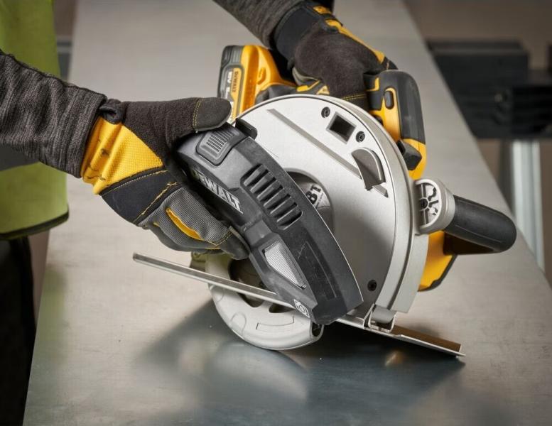 Акумуляторна дискова пилка DeWALT (DCS383H2), фото 8