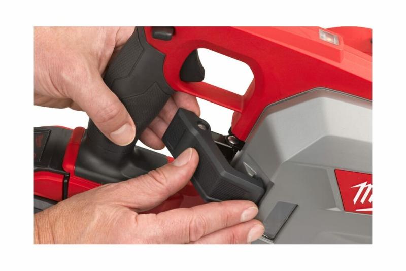 Акумуляторна дискова пилка Milwaukee M18 FUEL FMCS66-121C (4933472111), фото 6