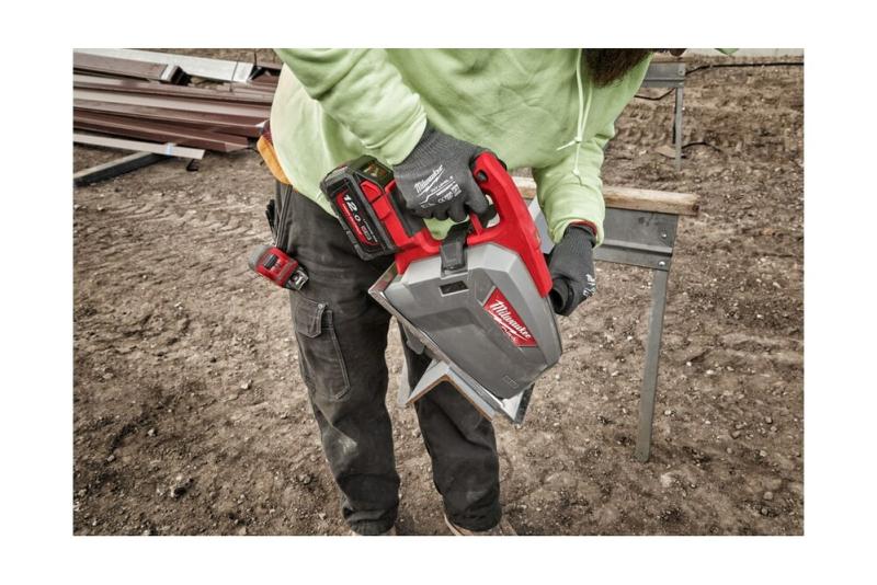 Акумуляторна дискова пилка Milwaukee M18 FUEL FMCS66-121C (4933472111), фото 9