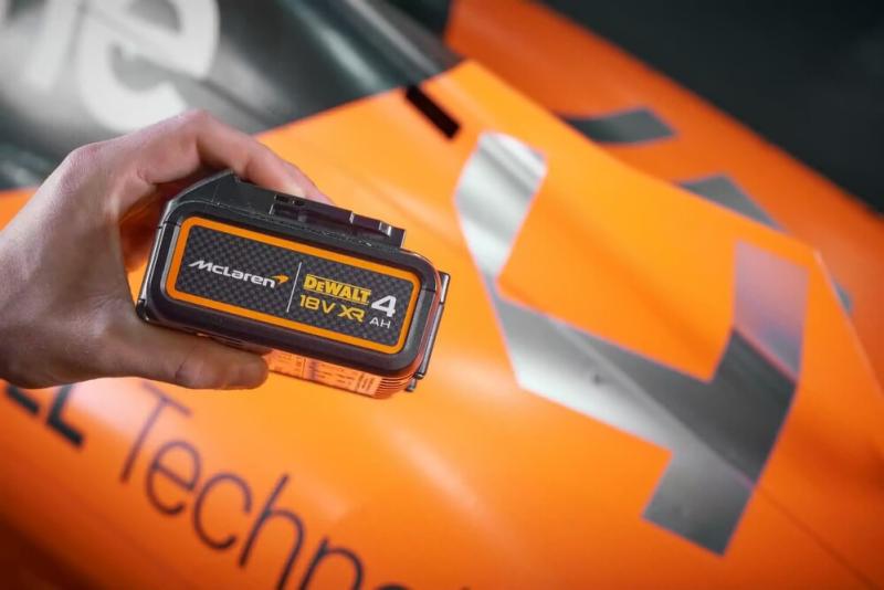 Акумуляторний шурупокрут DeWALT McLaren (DCD85MM2T), фото 15