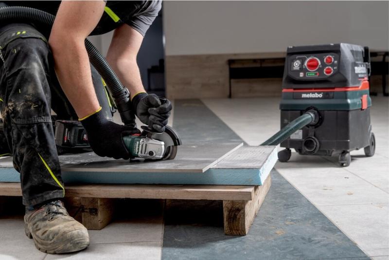 Акумуляторна кутова шліфмашина Metabo W 18 L 9-125 Quick (602249840) (без АКБ та ЗП), фото 8