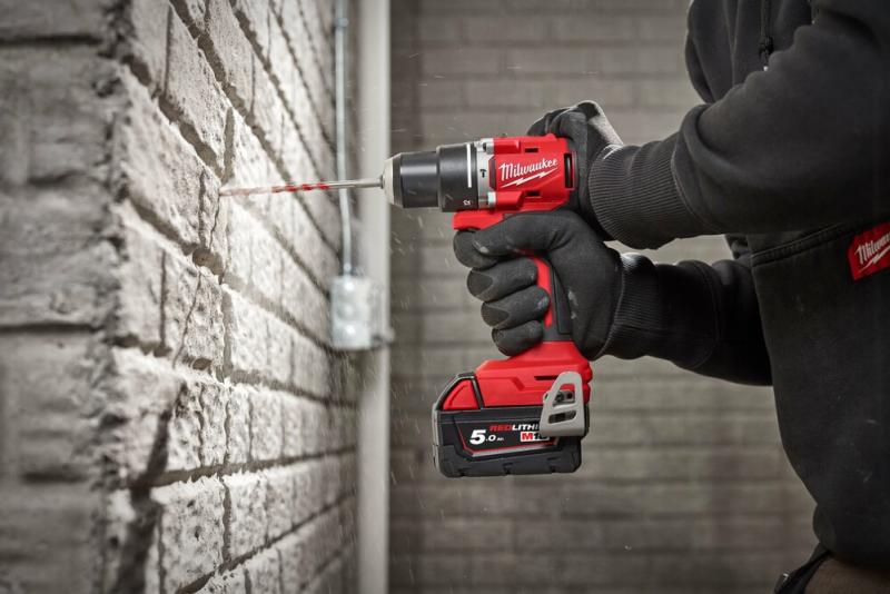 Дриль-шурупокрут акумуляторний Milwaukee M18 BLDDRC-202C (4933492833), фото 8
